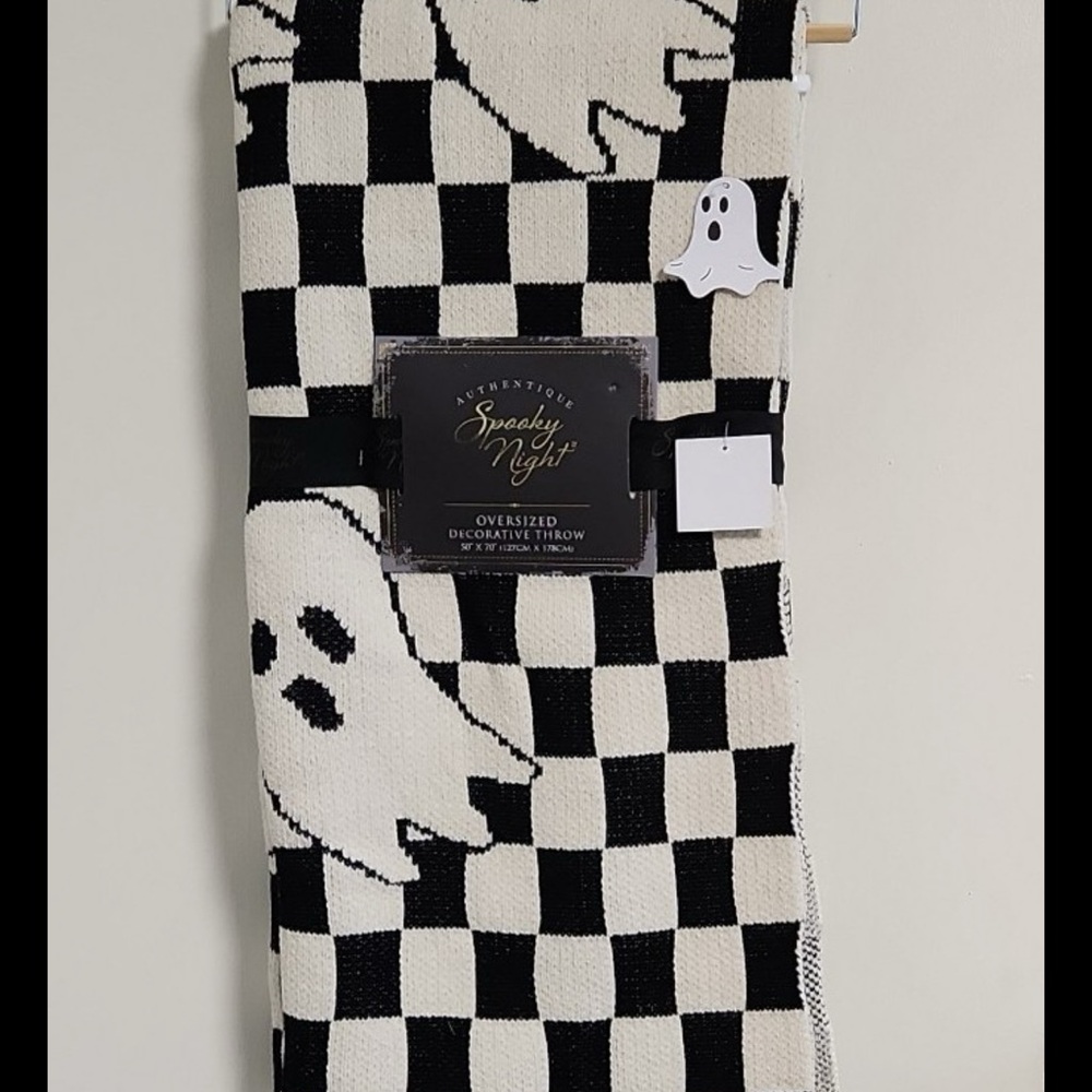 Spooky Ghost Black and White Checkered Plush Blanket